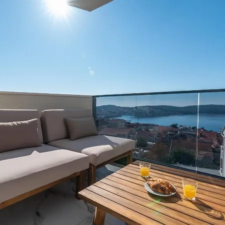 Lavender Tree - Luxury Appartement