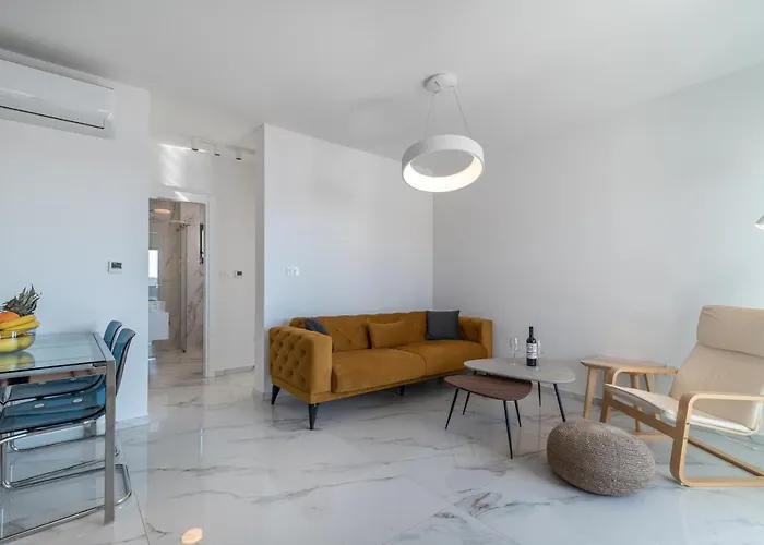 Lavender Tree - Luxury * Trogir