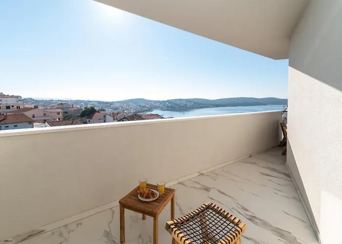 Lavender Tree - Luxury Appartement