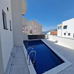 Lavender Tree - Luxury Apartman