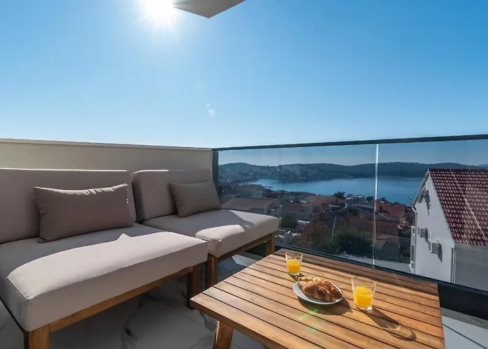 Lavender Tree - Luxury Διαμέρισμα