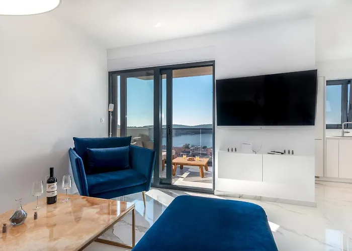 Lavender Tree - Luxury *